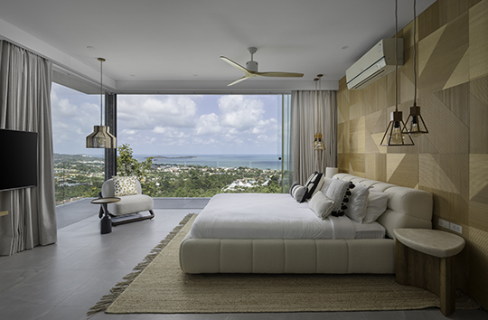 Spectacular location