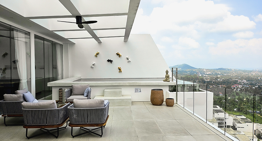 Veyla - Sea Villa - Relaxing swing by the porch